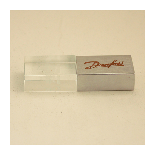 Danfoss TE2 - Флешка Стеклянная Кристалл Crystal Glass Metal W14 серебряный матовый, затирка красная, гравировка 3D