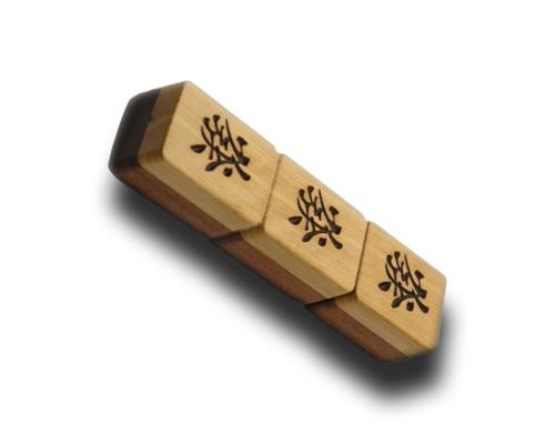 Флешка Деревянная Маджонг "Mahjong Wood" F43 бежевая 4 Гб