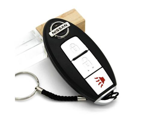 Флешка Пластиковая Автомобильный ключ Ниссан "Nissan Car Key" S58