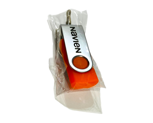 Флешка Пластиковая Твистер "Twister" S215 оранжевая, гравировка, чернение 1+0